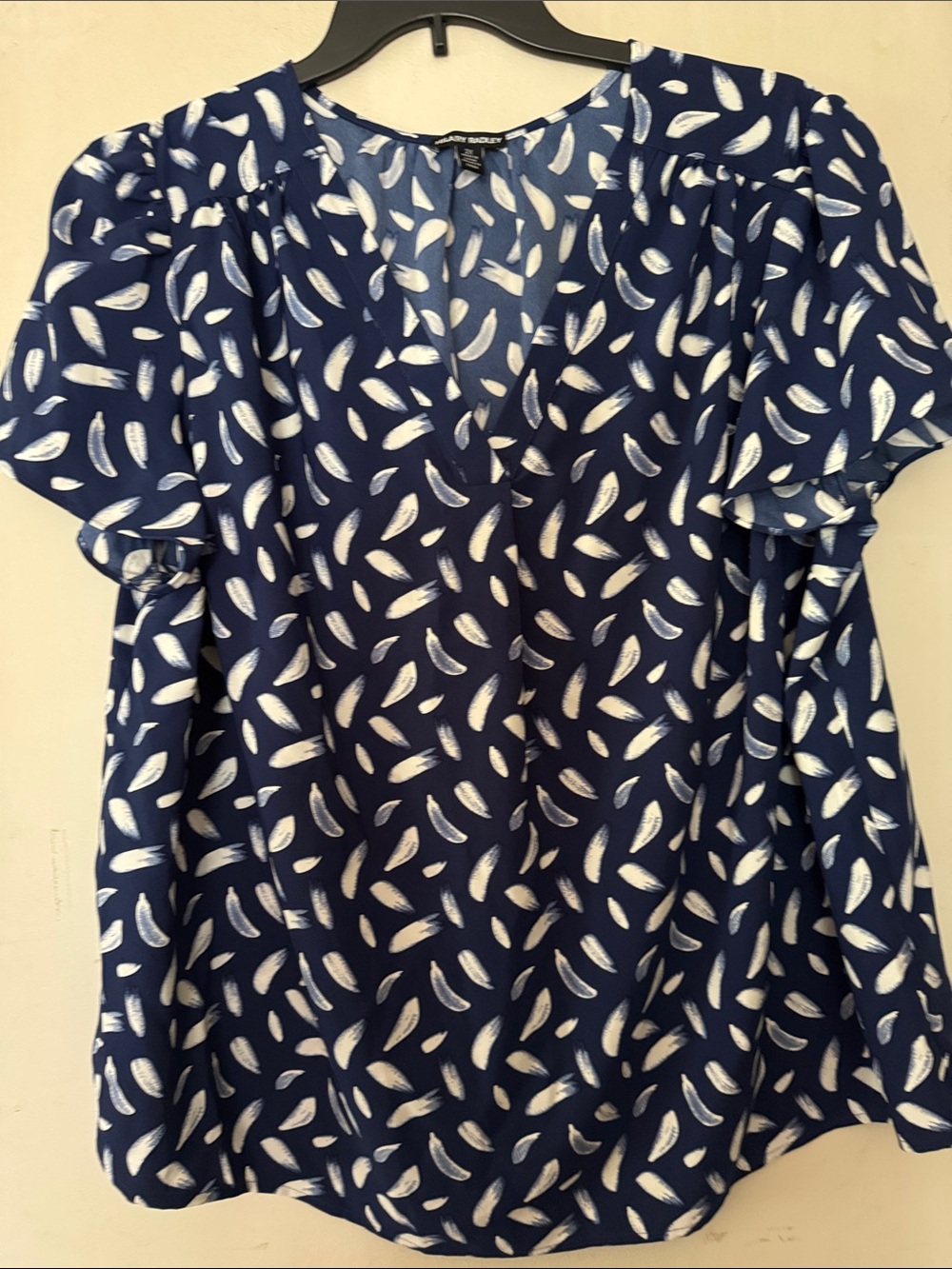 Hilary Radley Navy and White Feather-Print V-Neck Flutter Sleeve Top